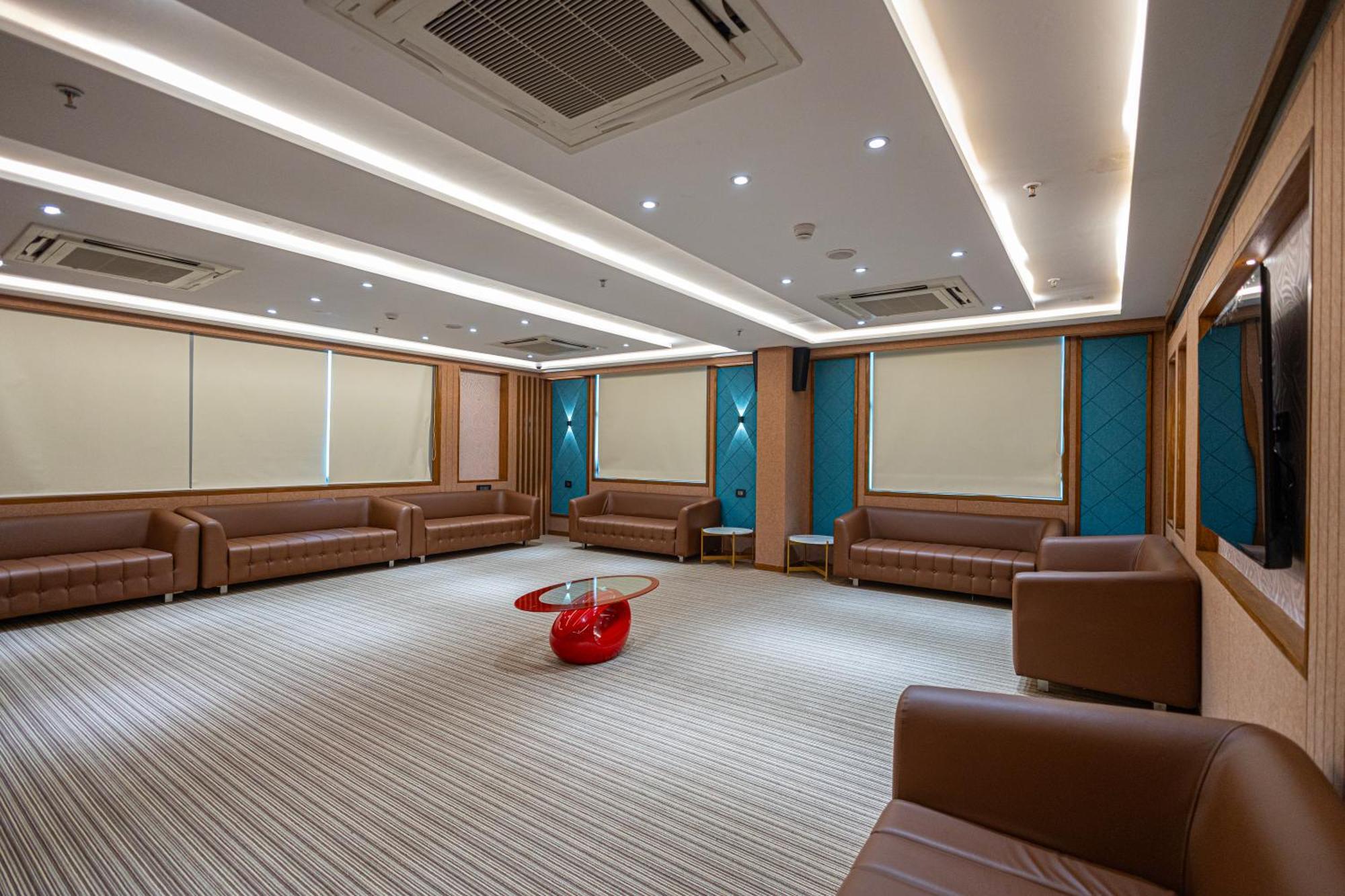 Ramada Encore By Wyndham Viramgam Exterior photo