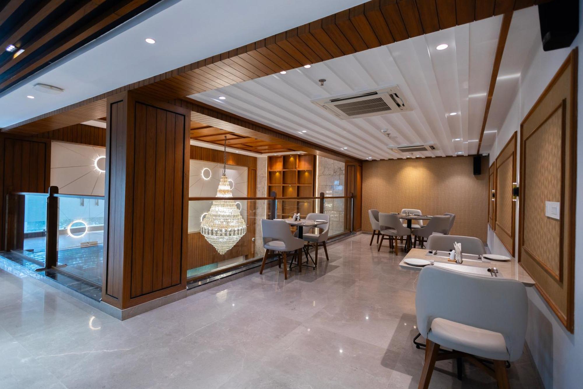 Ramada Encore By Wyndham Viramgam Exterior photo